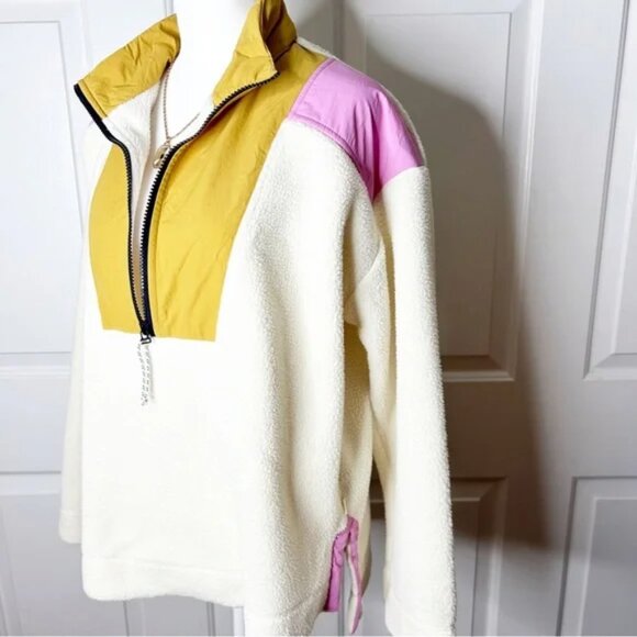 Free Assembly Yellow And Pink Half Zip (L) - Picture 2 of 4